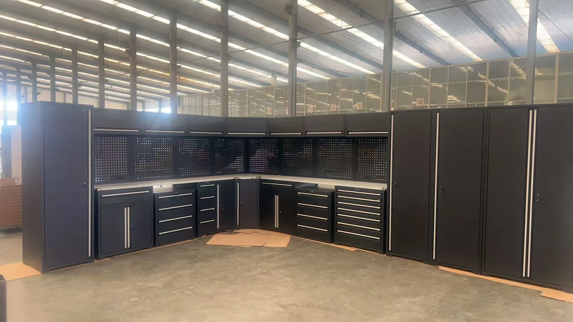 Vilka är fördelarna med Steel Tool Garage Cabinet lagringsarbetsstation?