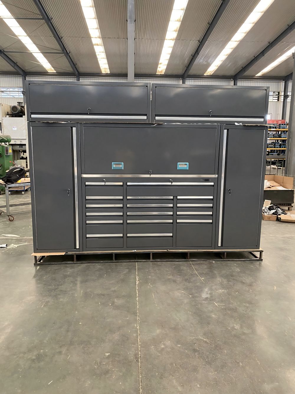 Nya designgarageskåp